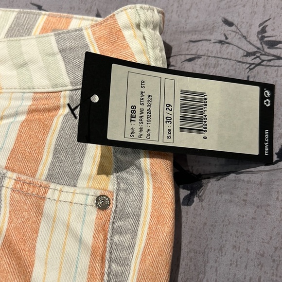 Brand new Mavi jeans striped with tag never worn! - Picture 2 of 3